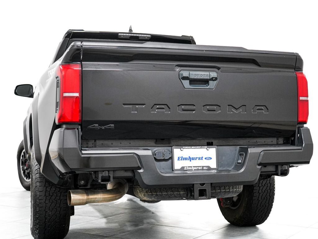 Used 2024 Toyota Tacoma TRD Off-Road AWD/4WD image 6