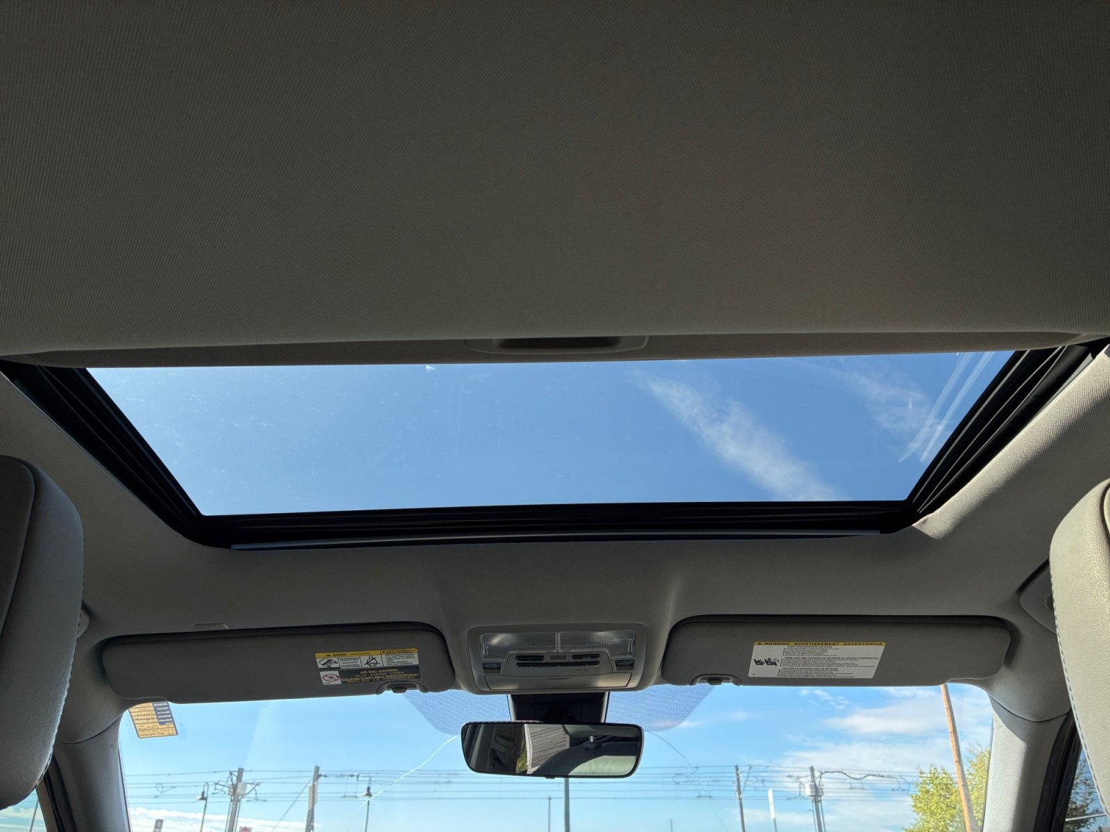 Used 2019 Toyota Highlander XLE AWD/4WD image 32