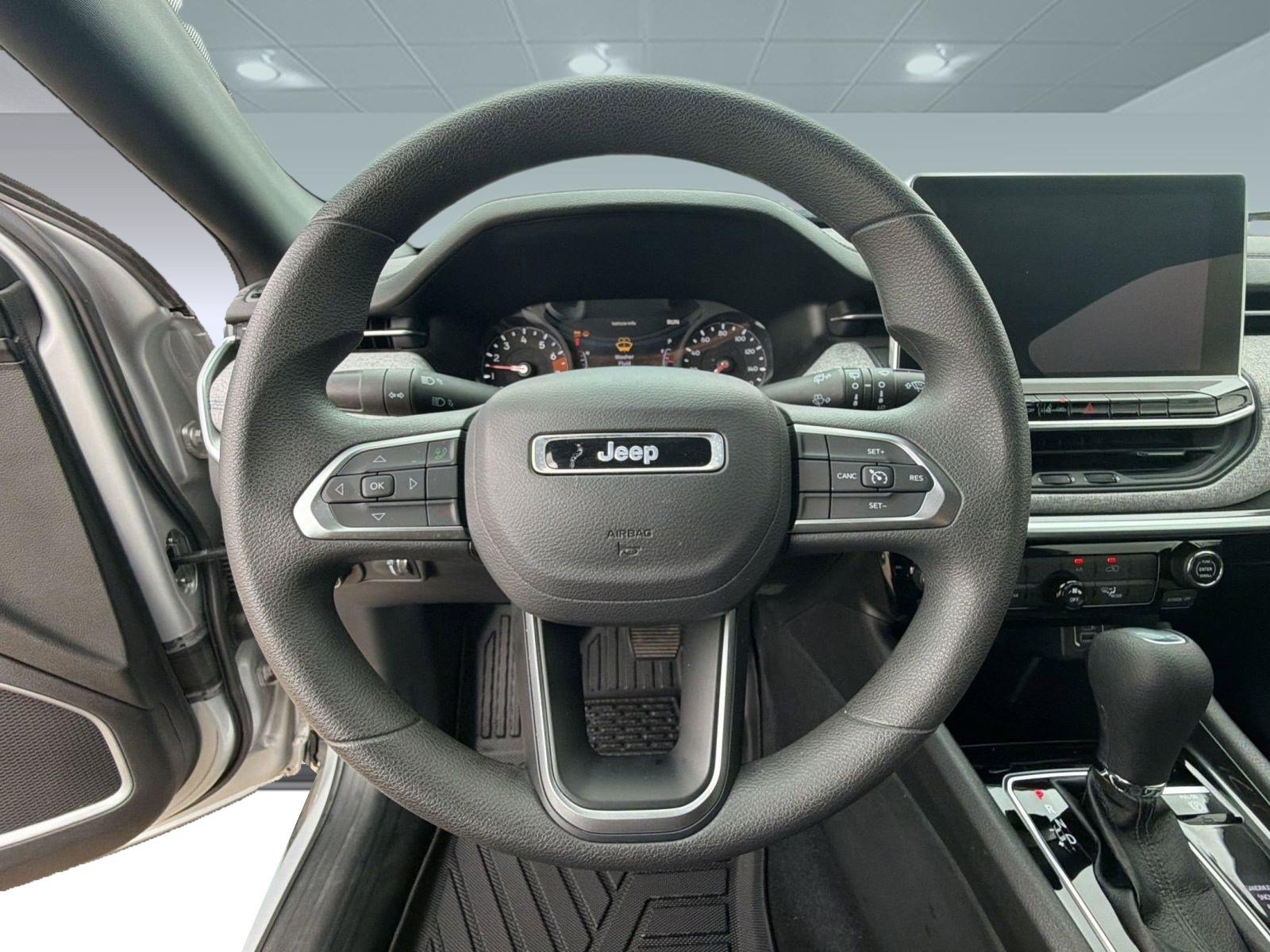 Used 2024 Jeep Compass Sport AWD/4WD image 20