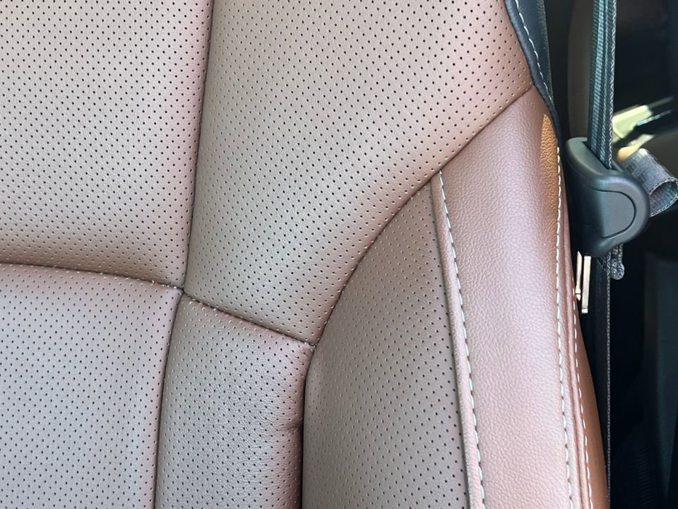 Used 2025 Subaru Outback Touring XT image 15