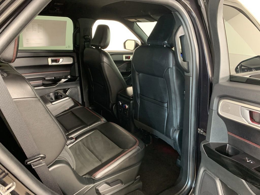 Certified 2023 Ford Explorer ST-Line AWD/4WD image 39