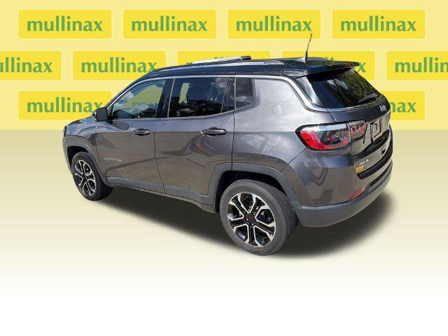 Used 2022 Jeep Compass Limited AWD/4WD image 9