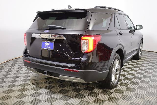 Certified 2024 Ford Explorer XLT w/ Equipment Group 202A AWD/4WD image 5