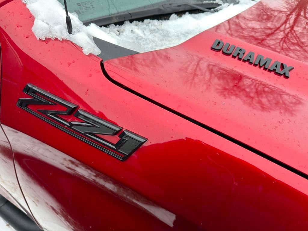 Used 2025 Chevrolet Silverado 1500 RST w/ Dark Appearance Package image 50