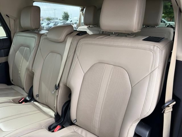 Certified 2022 Ford Expedition Max Limited AWD/4WD image 22