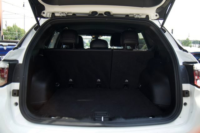 Used 2025 Jeep Compass Trailhawk AWD/4WD image 39