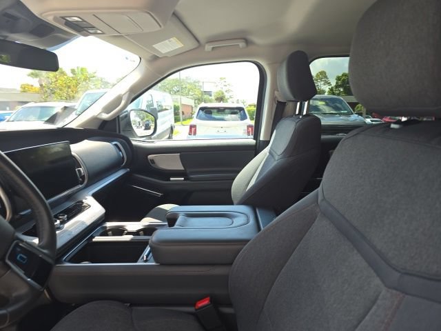Certified 2025 Ford Expedition Max Active RWD image 7