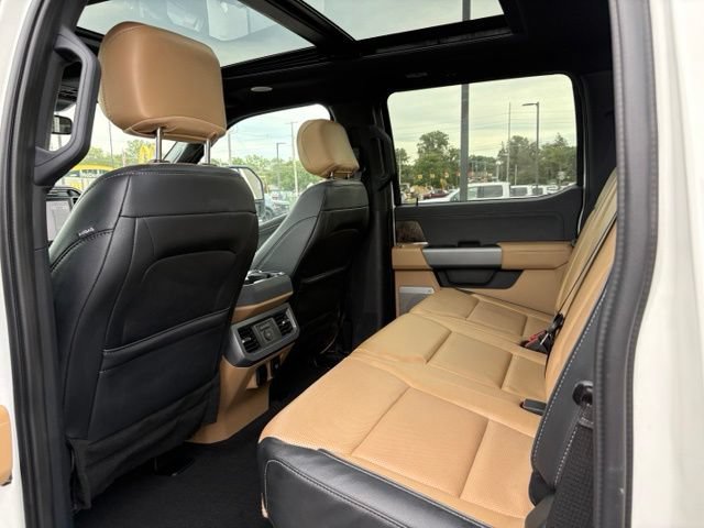Certified 2024 Ford F250 Lariat w/ Lariat Ultimate Package AWD/4WD image 18