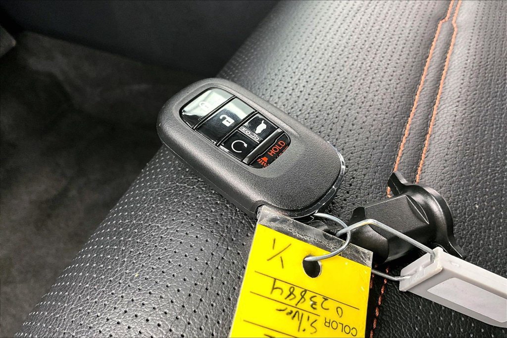 Used 2025 Honda CR-V Sport-L image 11