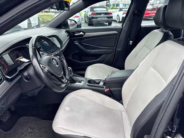 Used 2019 Volkswagen Jetta R-Line FWD image 14