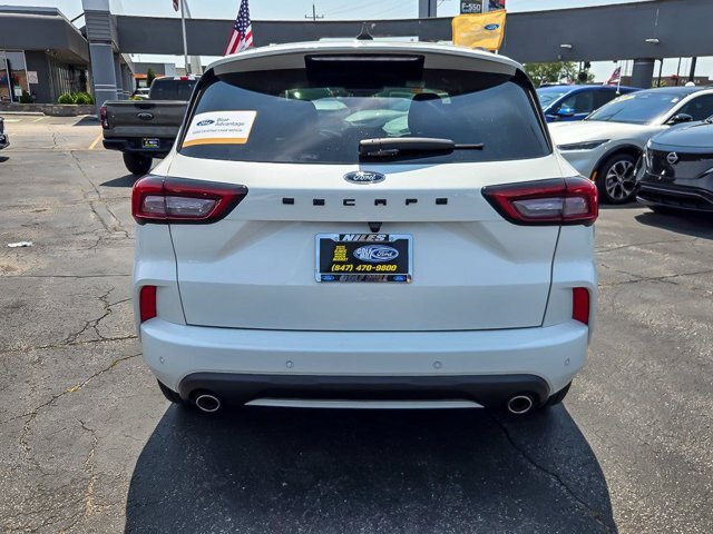 Certified 2024 Ford Escape ST-Line w/ Tech Pack #1 FWD image 8
