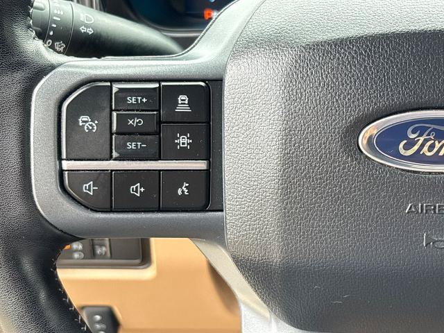 Certified 2024 Ford F350 Lariat w/ Lariat Ultimate Package AWD/4WD image 19