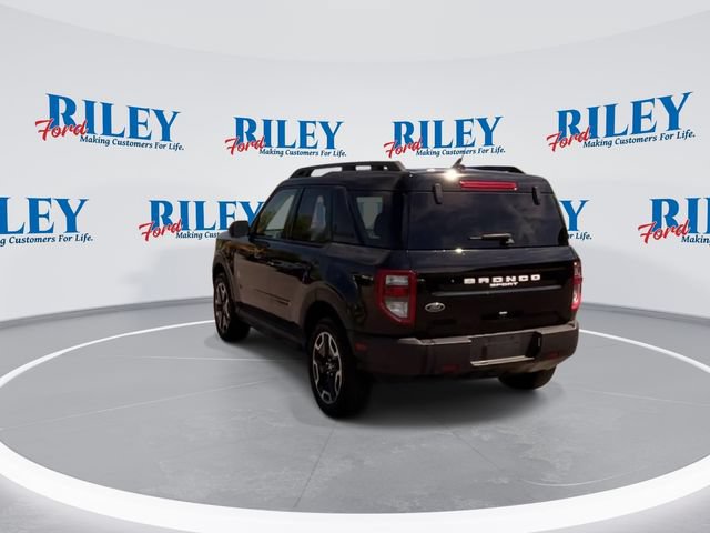 Certified 2023 Ford Bronco Sport Outer Banks w/ Tech Package AWD/4WD image 8