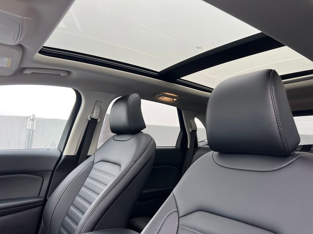 Certified 2024 Ford Edge SEL w/ Convenience Package image 27