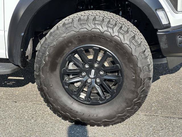 Certified 2024 Ford F150 Raptor AWD/4WD image 9