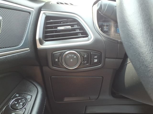 Certified 2024 Ford Edge SEL w/ Convenience Package AWD/4WD image 13