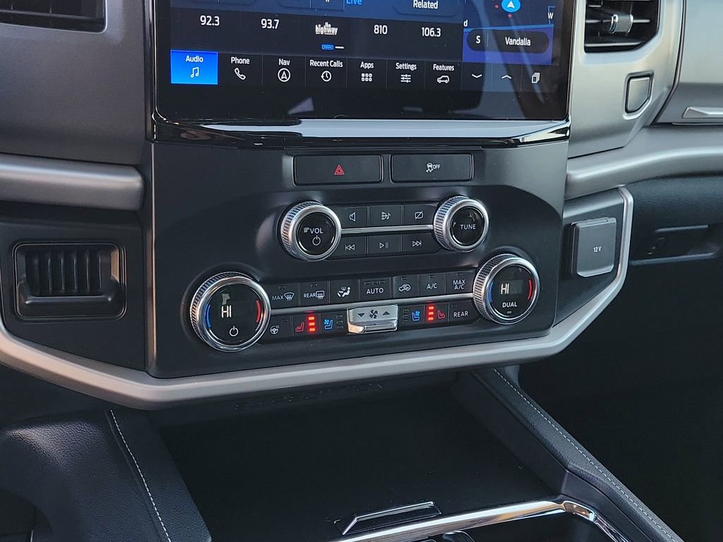 Certified 2022 Ford Expedition XLT image 28