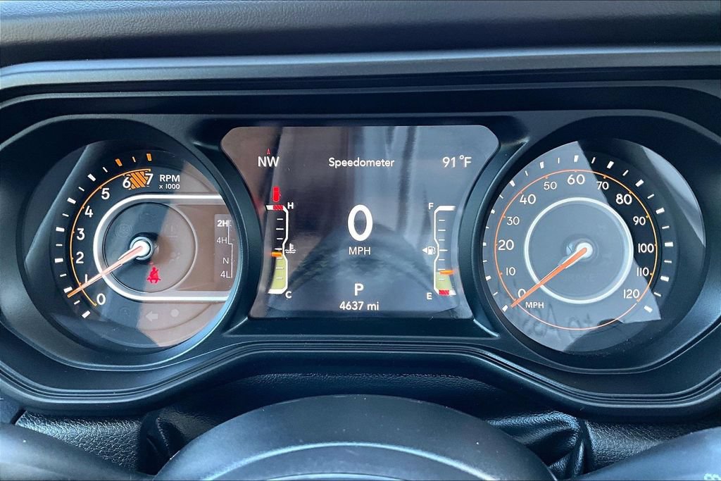 Used 2025 Jeep Wrangler Unlimited Rubicon w/ Convenience Group AWD/4WD image 20
