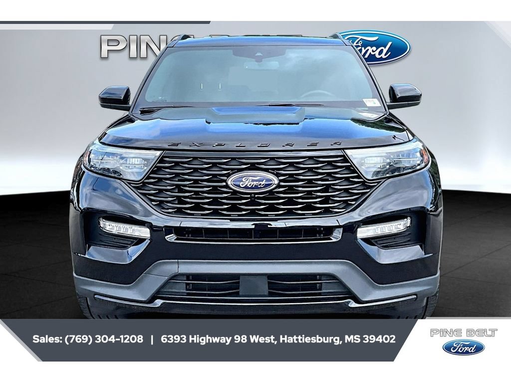 Certified 2023 Ford Explorer ST-Line w/ Class IV Trailer Tow Package RWD image 3