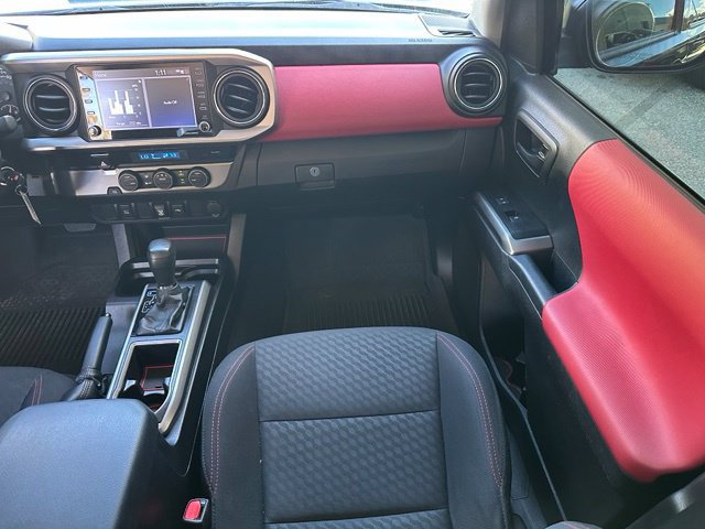 Used 2021 Toyota Tacoma SR5 RWD image 13