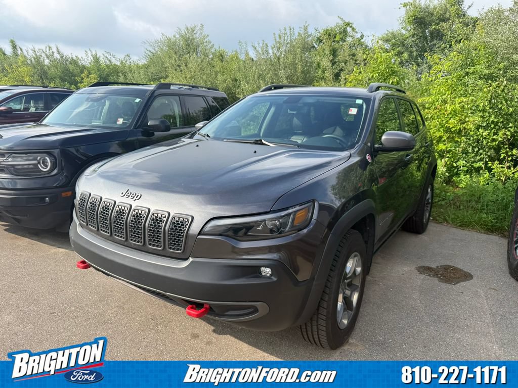 Used 2019 Jeep Cherokee Trailhawk w/ Cold Weather Group AWD/4WD image 3