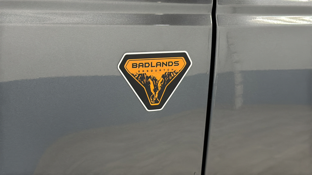 Certified 2025 Ford Bronco Badlands AWD/4WD image 41