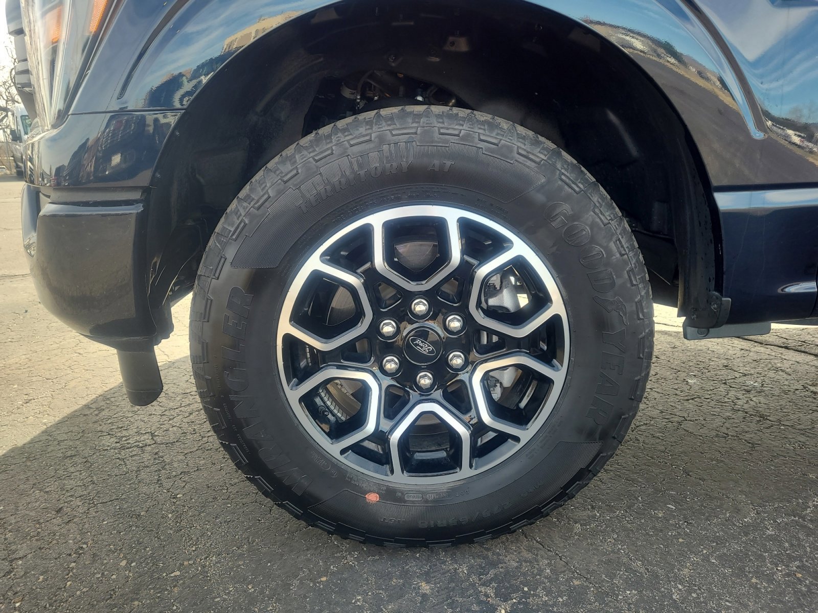 Certified 2023 Ford F150 XL w/ STX Appearance Package image 26