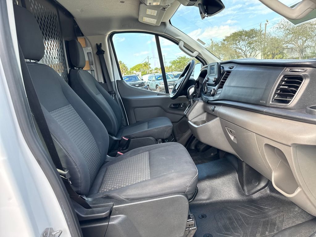 Certified 2024 Ford Transit 250 Low Roof w/ Exterior Upgrade Package image 22