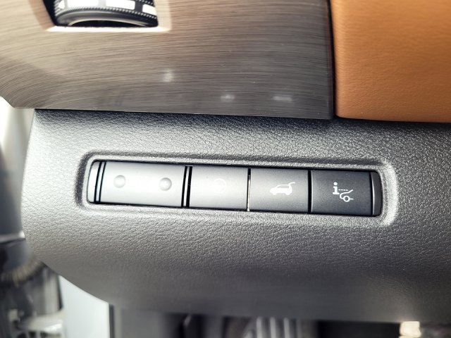 Used 2024 Nissan Pathfinder Platinum w/ Cargo Package FWD image 16