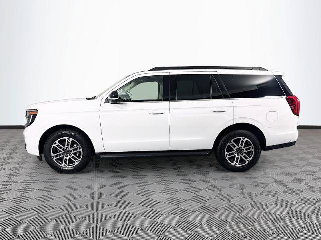 Certified 2025 Ford Expedition Active AWD/4WD image 4