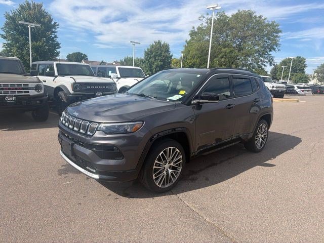 Used 2022 Jeep Compass Limited w/ Elite Group AWD/4WD image 6