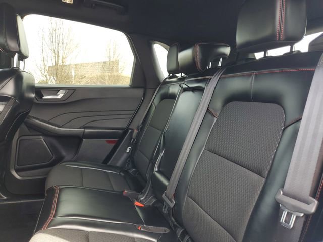 Certified 2025 Ford Escape ST-Line Select w/ Tech Pack #2 AWD/4WD image 31