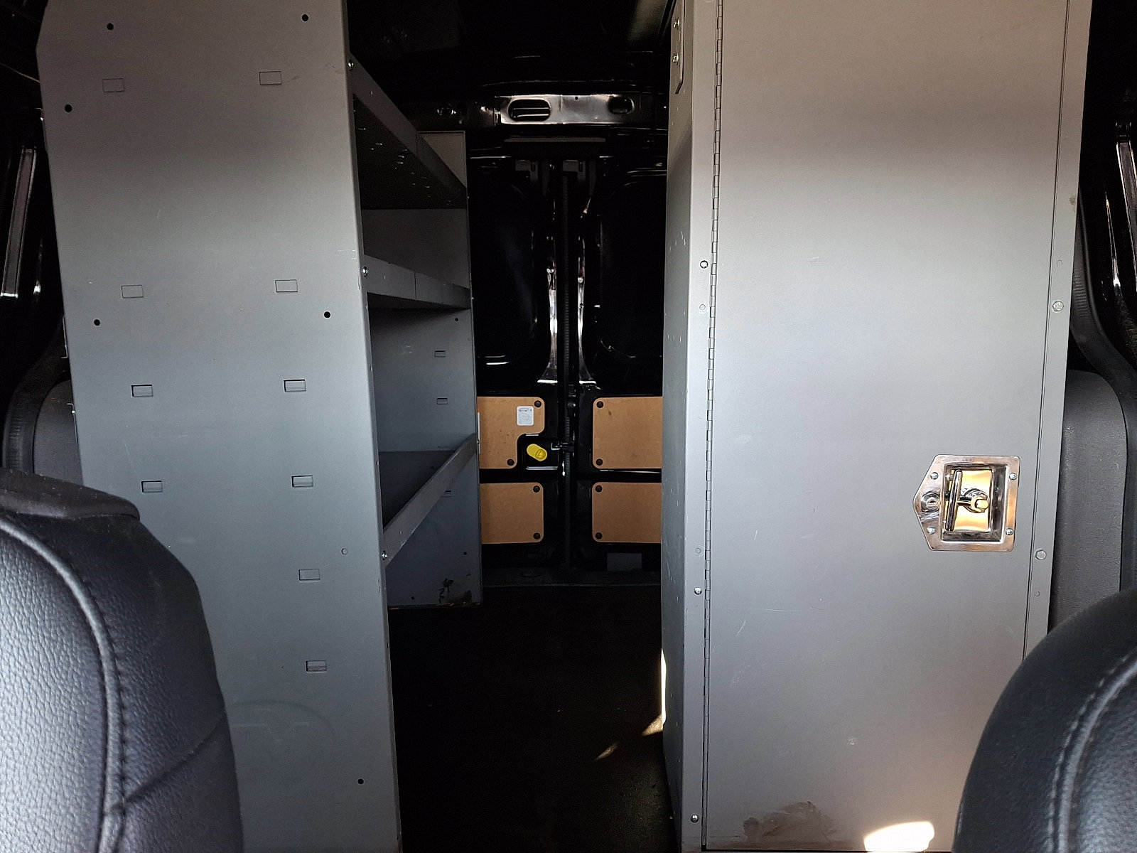 Certified 2023 Ford Transit Connect XL w/ Trailer Tow Package image 19