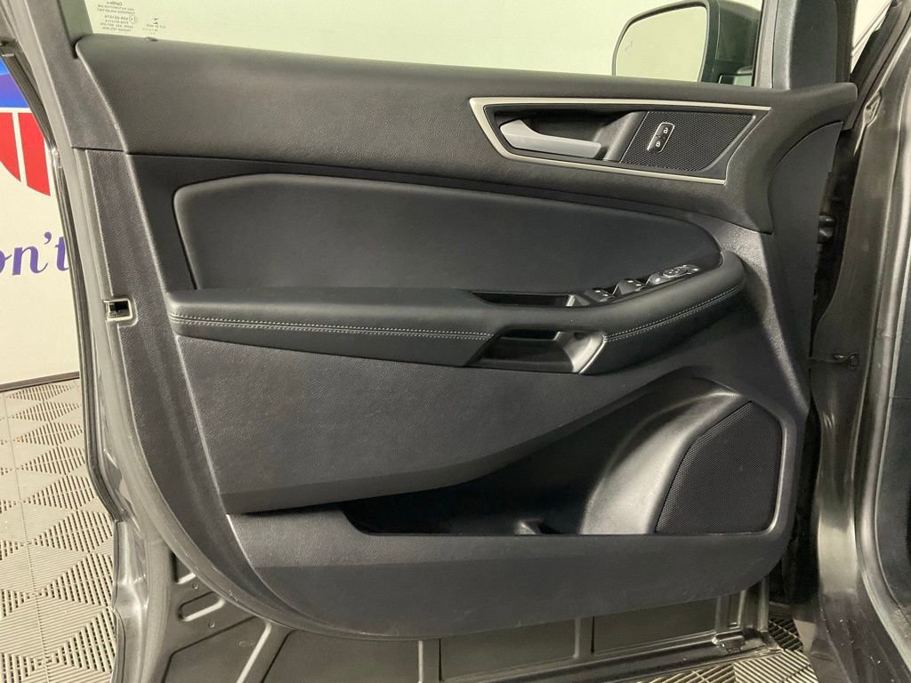 Certified 2019 Ford Edge SEL image 12