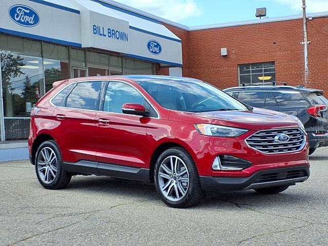 Certified 2024 Ford Edge Titanium AWD/4WD image 1