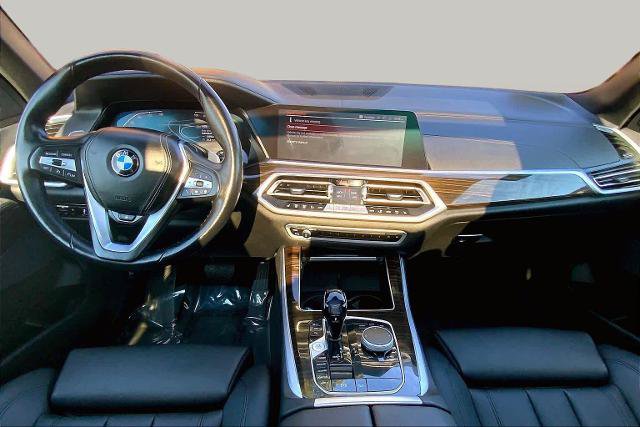 Used 2021 BMW X5 xDrive40i w/ Convenience Package AWD/4WD image 16
