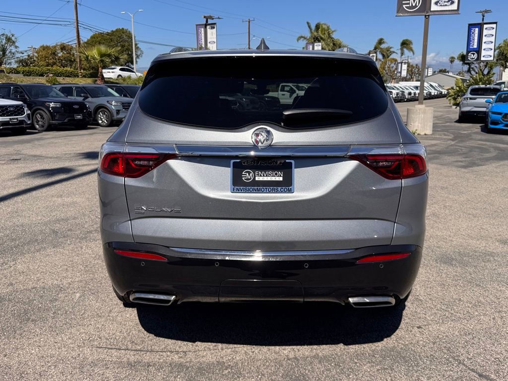 Used 2024 Buick Enclave Premium image 11