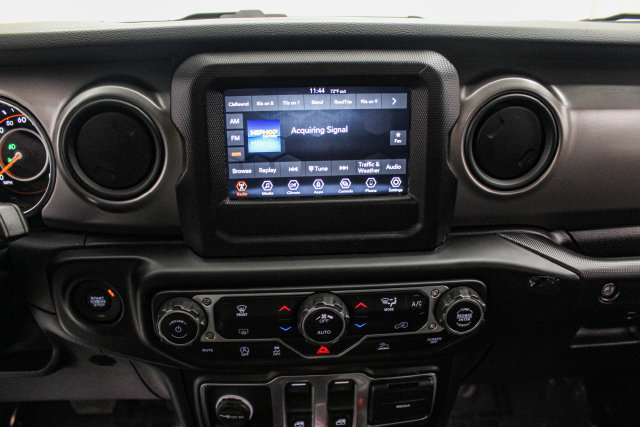 Used 2021 Jeep Wrangler Sport AWD/4WD image 17
