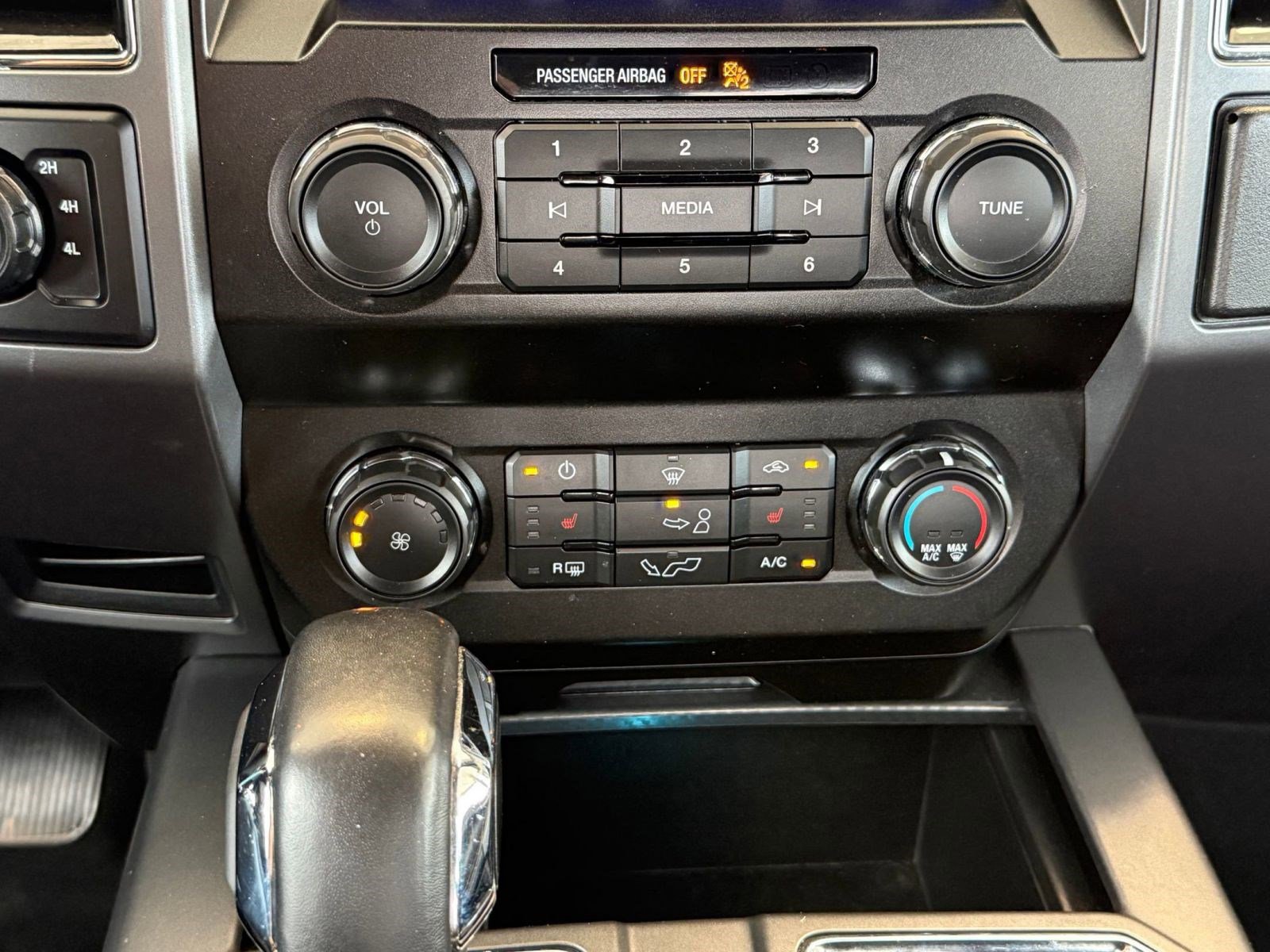 Certified 2020 Ford F150 XLT w/ Equipment Group 302A Luxury image 30