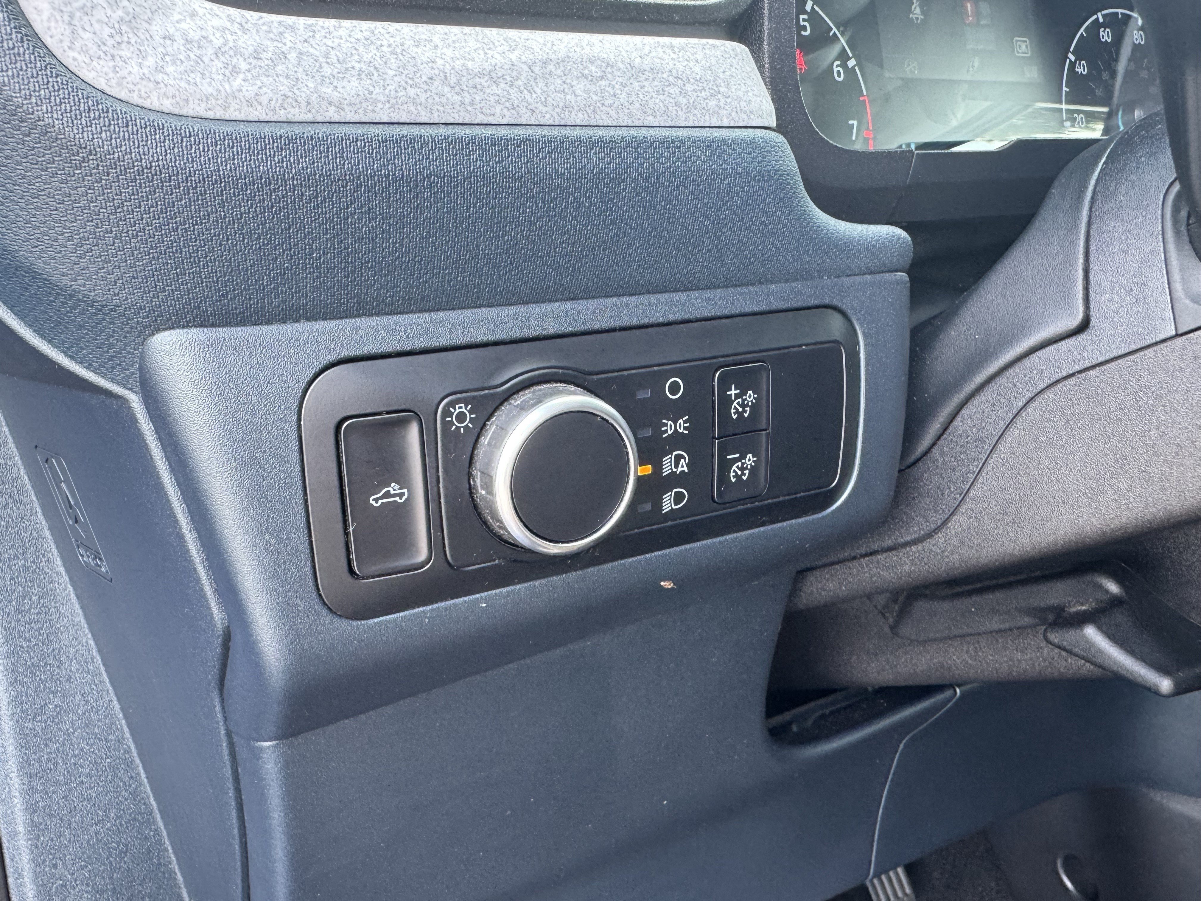 Certified 2024 Ford Maverick XLT w/ XLT Luxury Package FWD image 35
