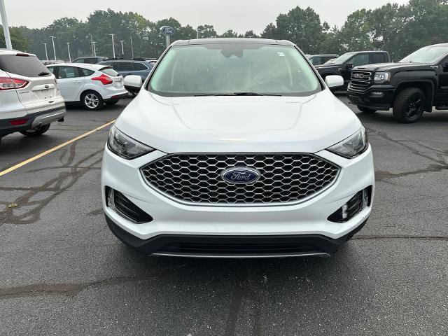 Certified 2023 Ford Edge SEL w/ Convenience Package AWD/4WD image 11
