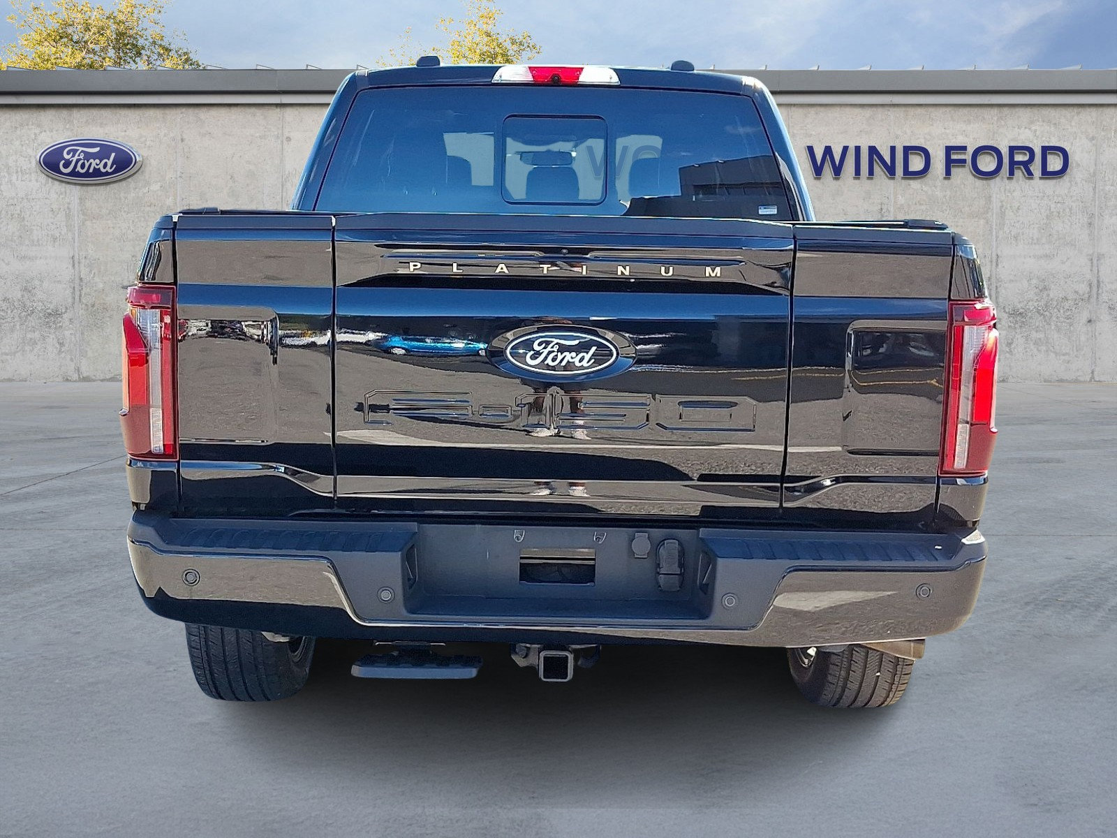 Certified 2025 Ford F150 Platinum w/ Equipment Group 702A High AWD/4WD image 5
