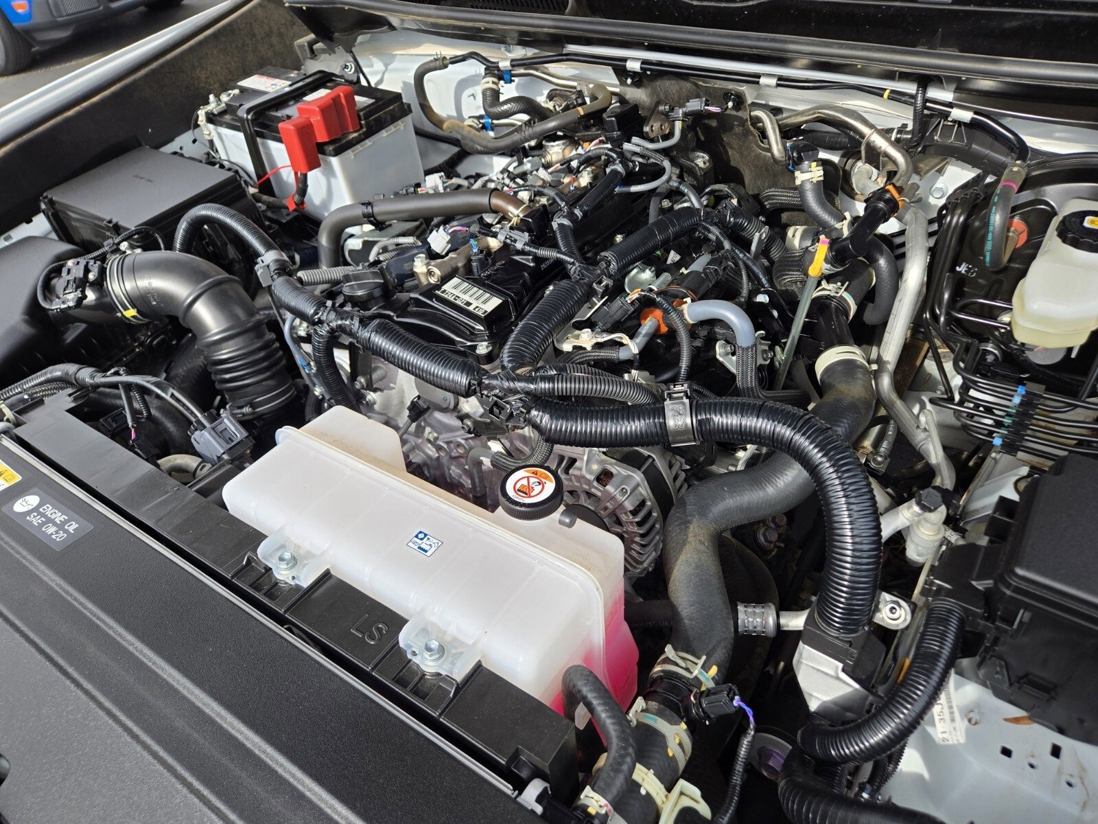 Used 2025 Toyota 4Runner TRD Off-Road Premium image 16