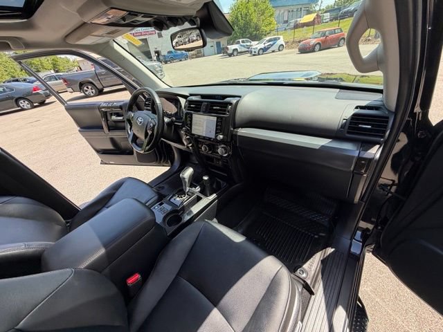 Used 2023 Toyota 4Runner TRD Off-Road Premium w/ Off Road Premium Plus Package AWD/4WD image 36