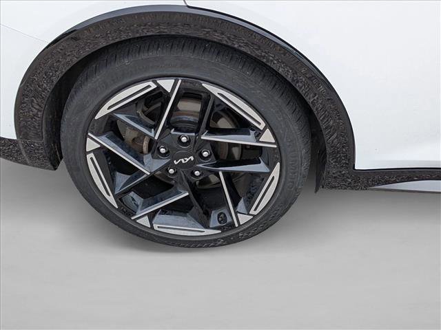 Used 2025 Kia K4 GT-Line w/ GT-Line Premium Package FWD image 7