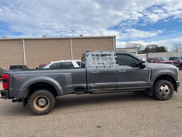 Certified 2024 Ford F350 Platinum image 13