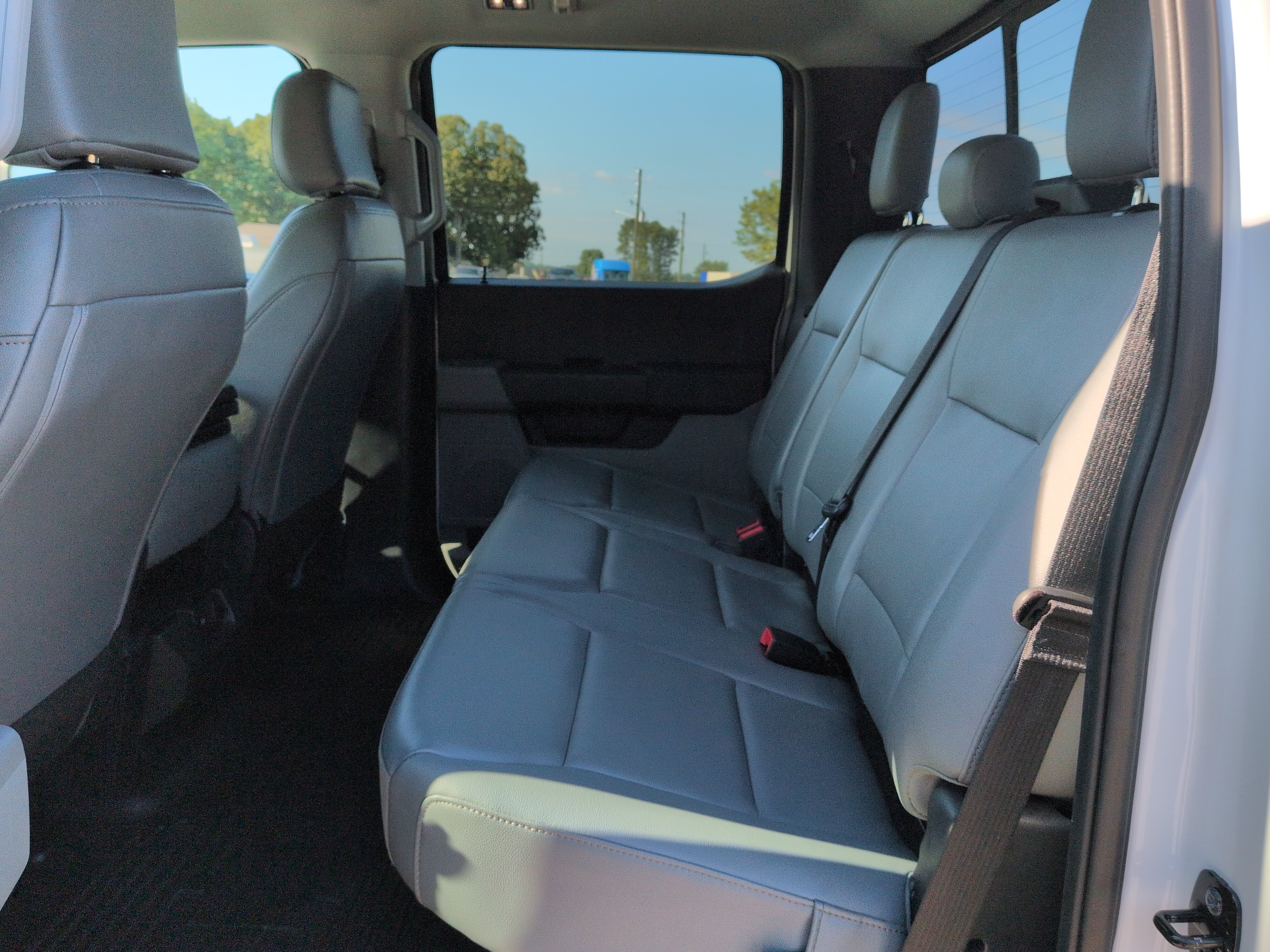 Certified 2025 Ford F350 XL w/ 360-Degree Camera Package AWD/4WD image 12