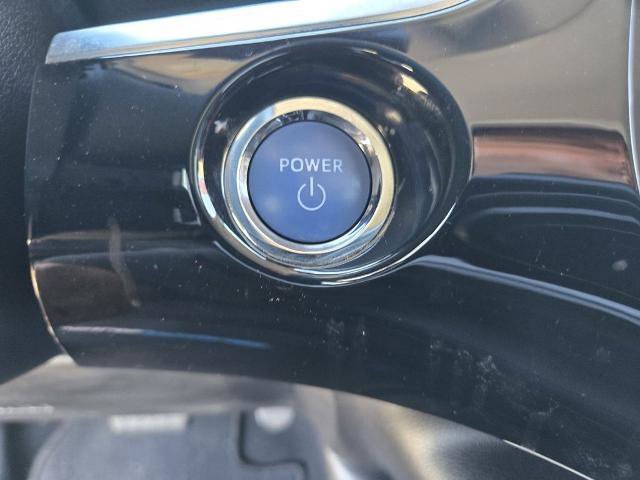 Used 2018 Toyota Prius Prime Premium w/ Carpet Mat Package FWD image 20