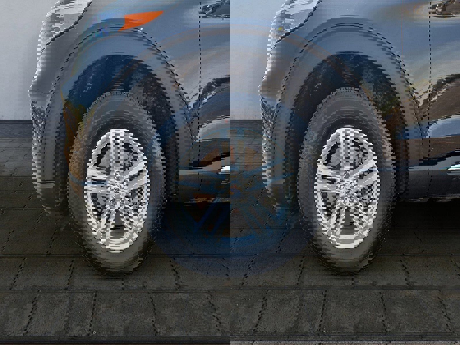 Certified 2023 Ford Explorer XLT w/ Equipment Group 202A image 26