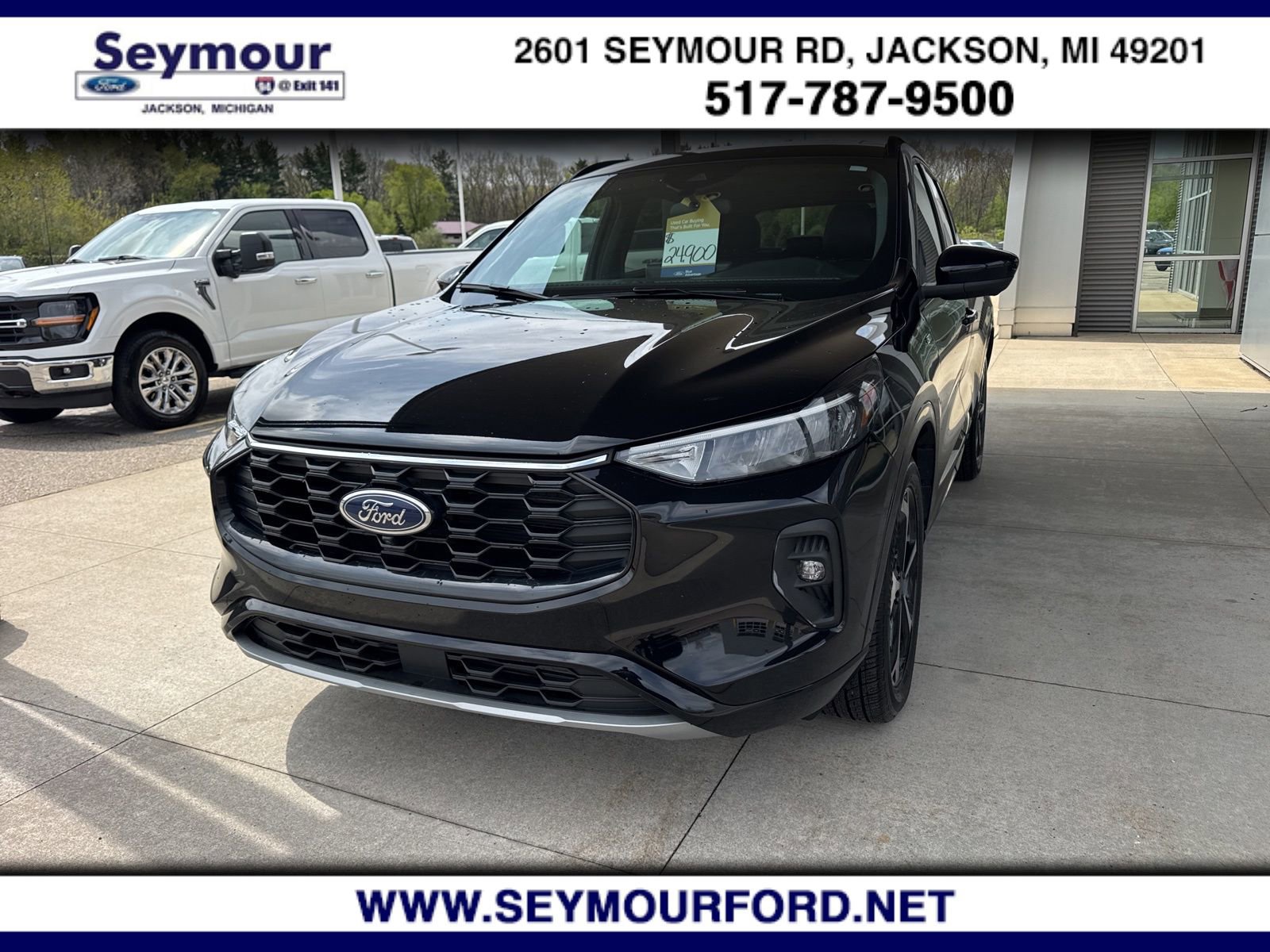 Certified 2023 Ford Escape ST-Line Select w/ Tech Pack #2 AWD/4WD image 1